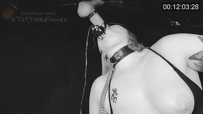 Moza guapa con tetas perfectas no gloryhole